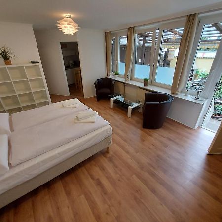 Garden Apartment Cologne Exterior photo